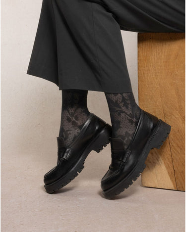 BAROQUE LACE SILK SOCKS