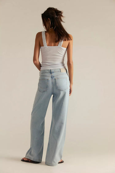 WE THE FREE STRIDE STRAIGHT 'N WIDE JEANS