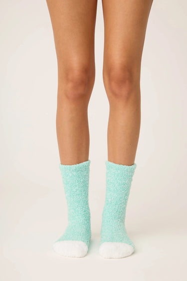 CANDY CANE FUZZY CREW SOCKS