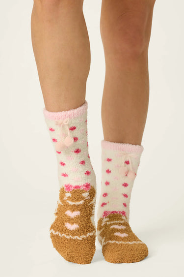 GINGERBREAD GIRL & POLKA DOT SOCKS