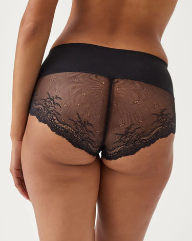 UNDIE-TECTABLE LACE HI-HIPSTER PANTY