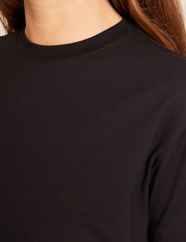 CLASSIC CREW NECK T-SHIRT