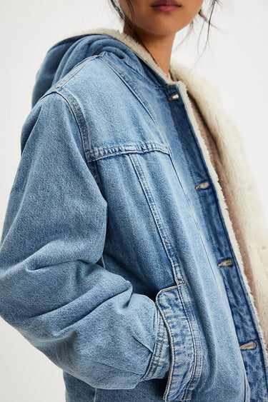 WE THE FREE ASHER COZY DENIM JACKET